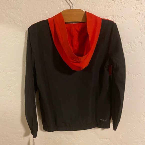 Kids Nike windbreaker (3T—4T) - Picture 5 of 8